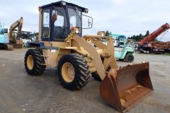 KOMATSU WA70-1