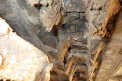 AR52-10796-027