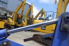 HITACHI LX20-7