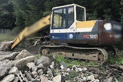 KOMATSU PC120-5