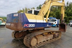 KOMATSU PC200-5