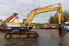 KOMATSU PC200-5