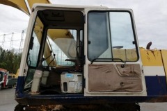 KOMATSU PC200-5